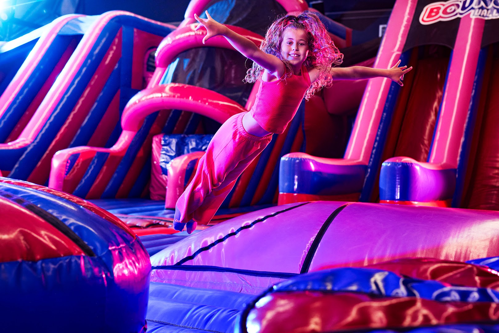 Bounce Valley Rotterdam | Luchtkussenpark Rotterdam