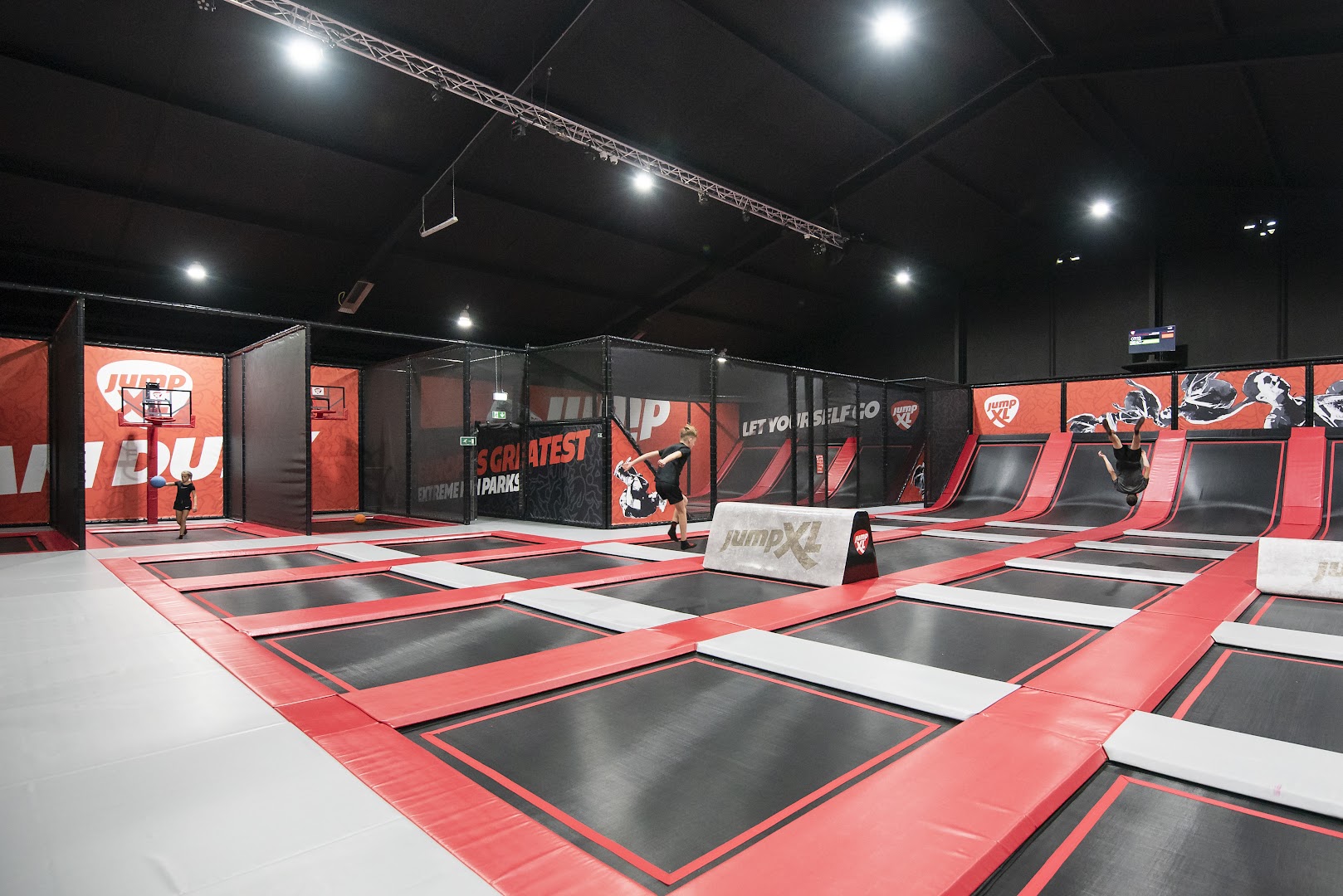 You Jump Hengelo (voorheen Jump XL) | Trampolinepark