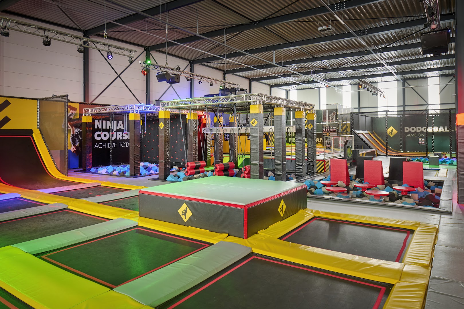 You Jump Tilburg (voorheen Jumpsquare) | Trampolinepark